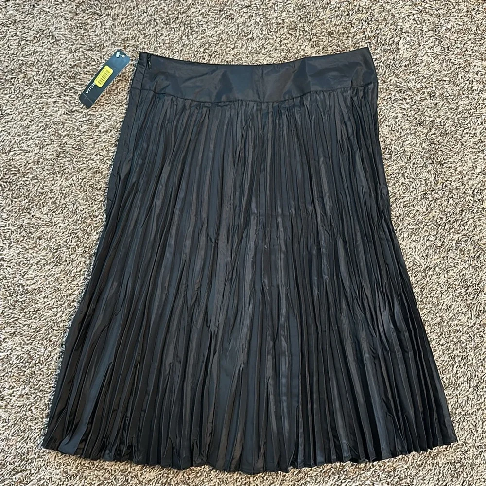 NWT BELIZA black midi skirt n